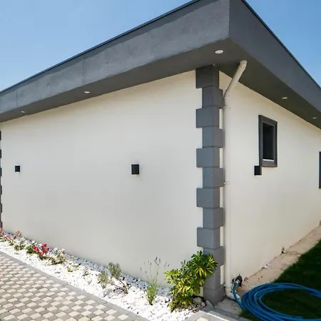 Meko Villa