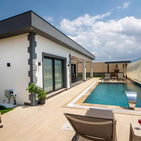 Meko Villa *